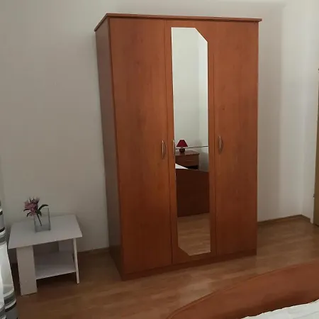 Apartment Robi