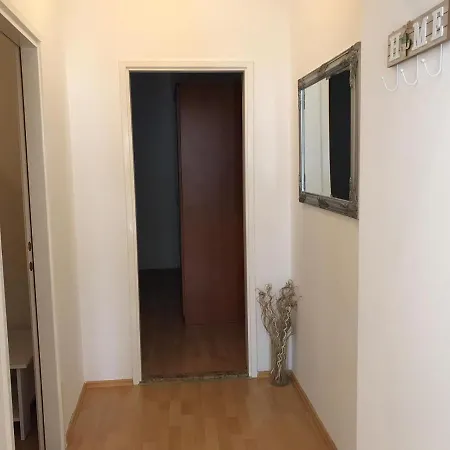 Robi Apartment *
